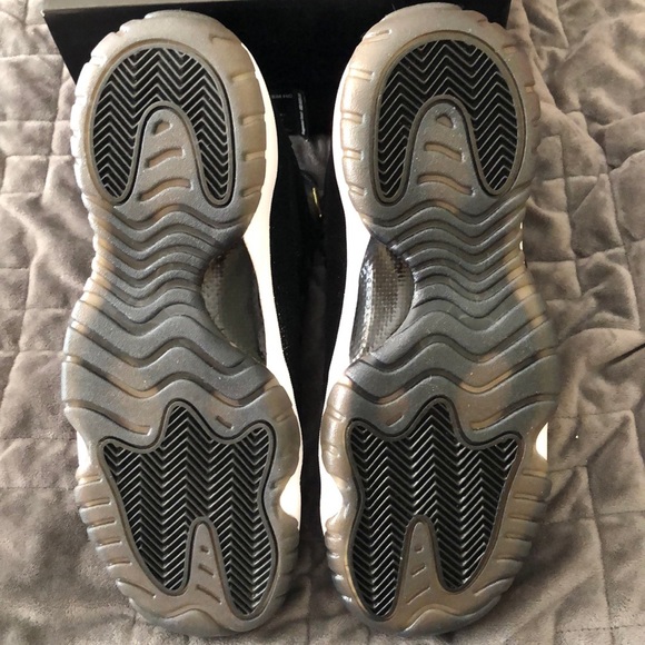 Woman’s air Jordan 11 retro prem HC - Picture 6 of 7